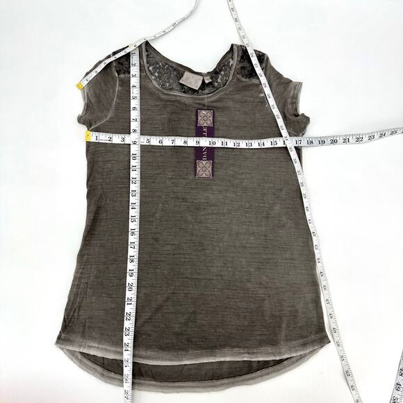 Dantelle NWT Distressed Faded Gray Tunic T-Shirt with Lace Back Women’s Small - Picture 10 of 10